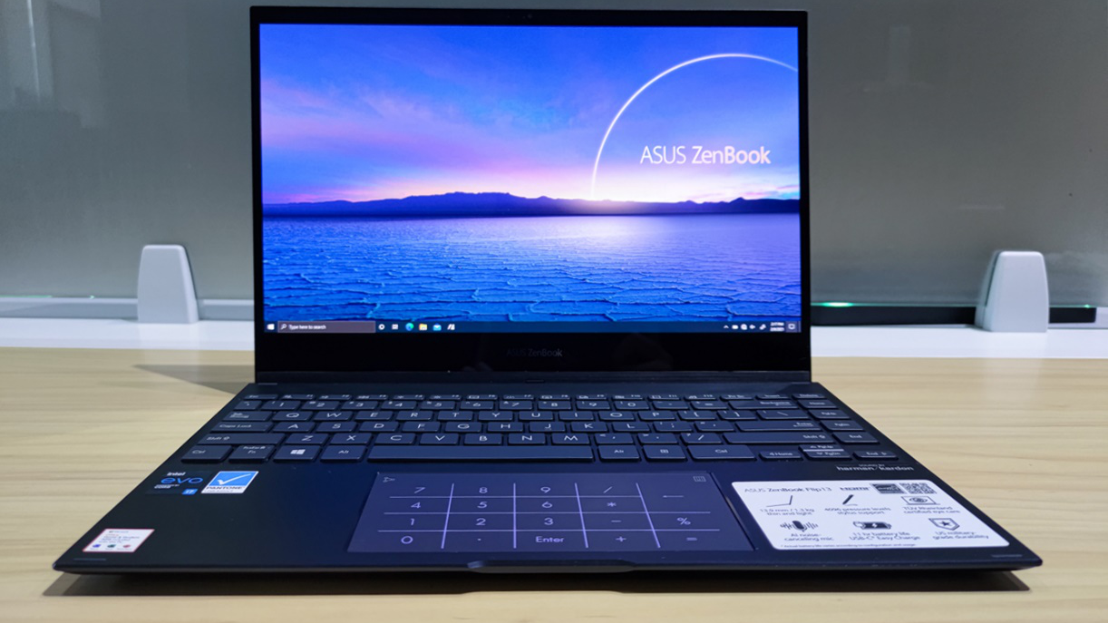 ASUS ZenBook Flip 13 laptop terbaik 