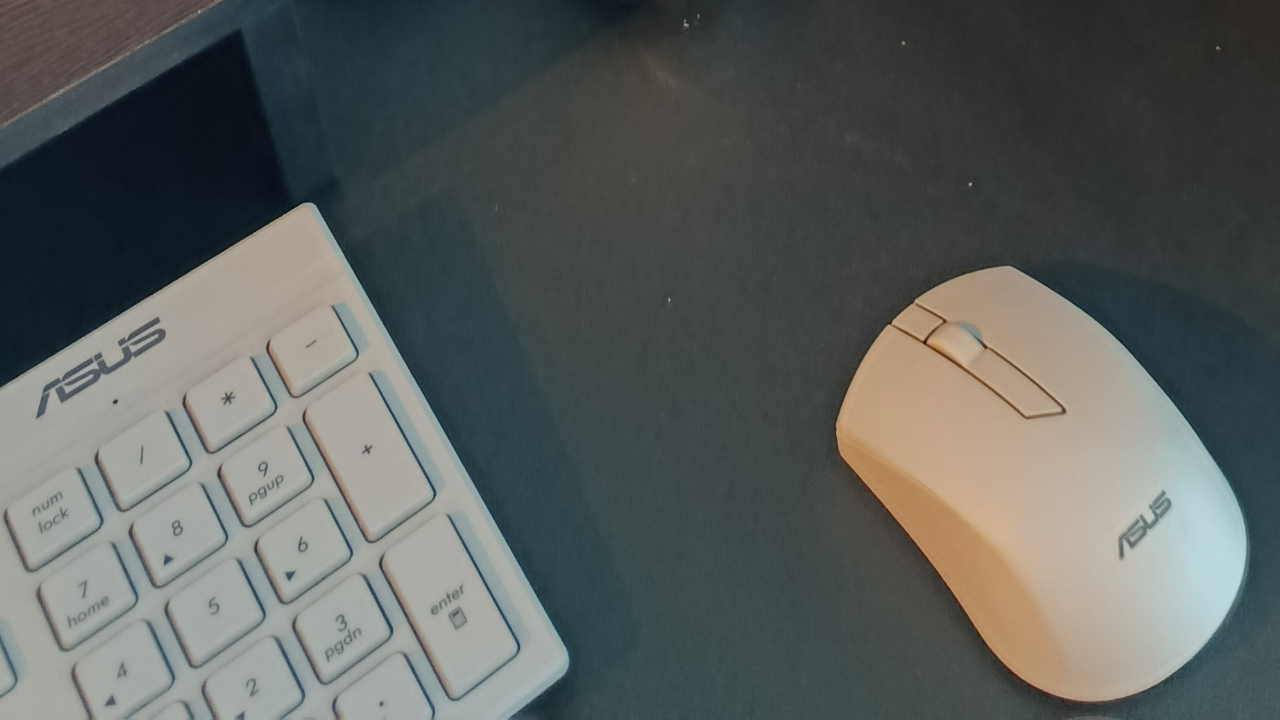 Keyboard dan Mouse PC ASUS